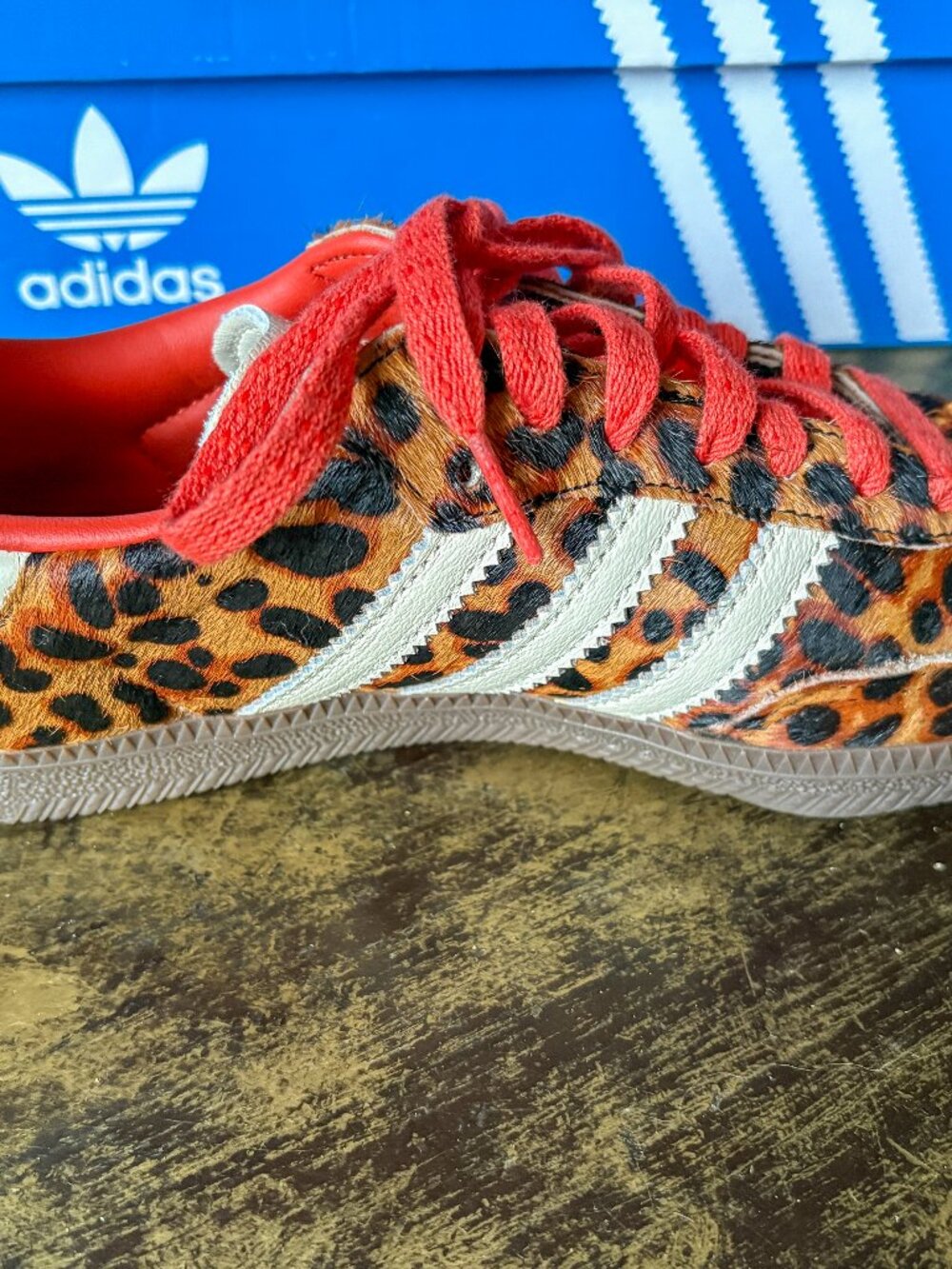 Adidas Samba "OG Preloved Red" Leopard Orange & Cream (fits like a 7.5) - Picture 4 of 9